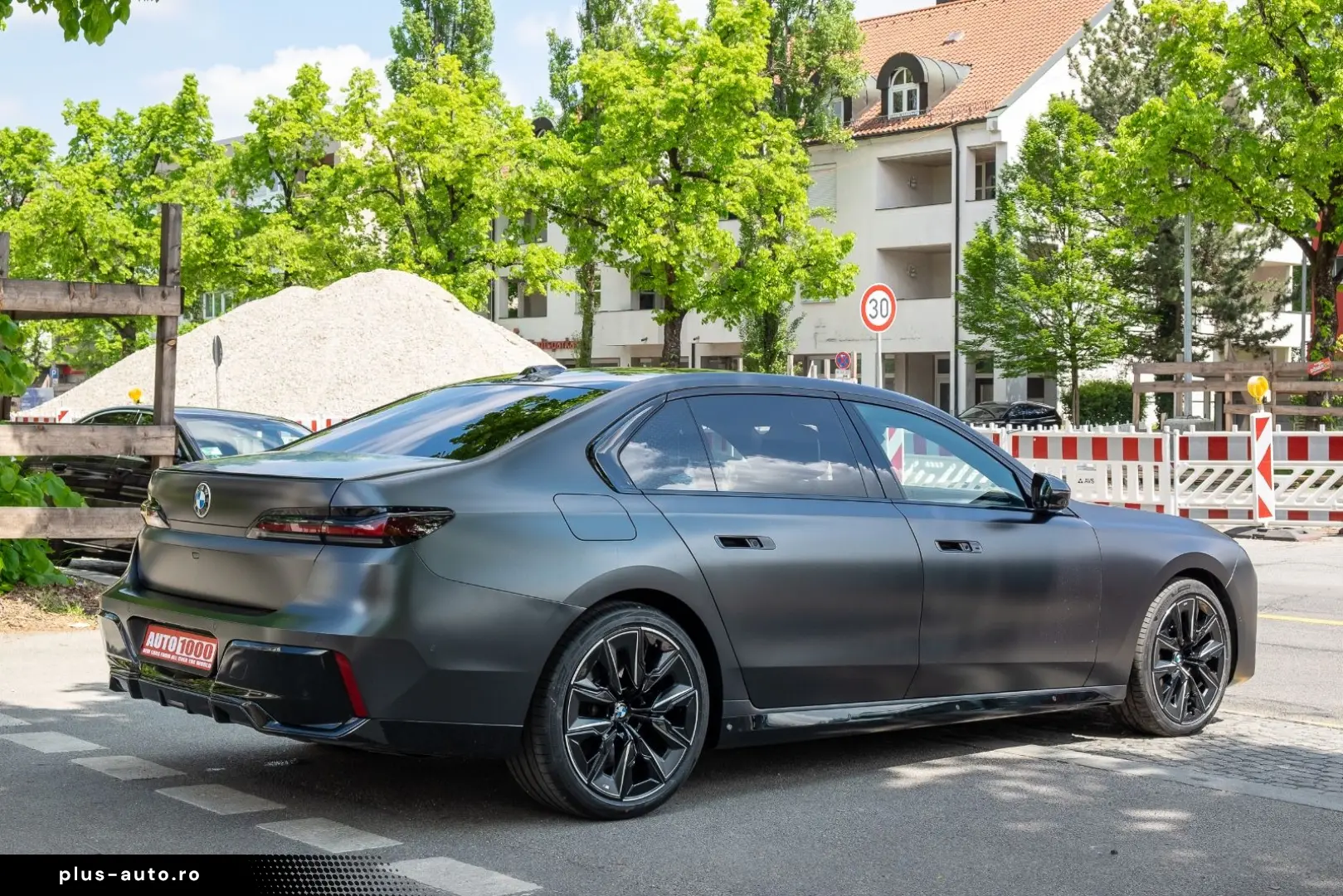 BMW 740d xDrive M  Full Option  TV Bildschirm