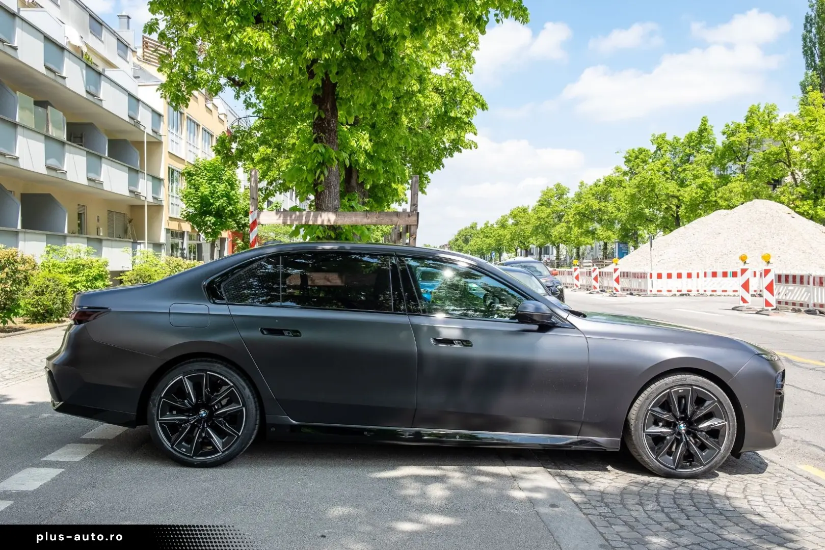 BMW 740d xDrive M  Full Option  TV Bildschirm