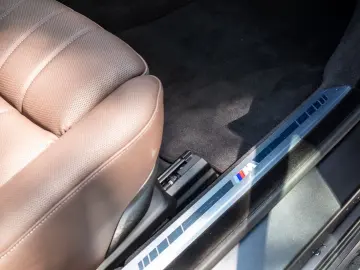 BMW 740d xDrive M  Full Option  TV Bildschirm