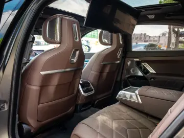 BMW 740d xDrive M  Full Option  TV Bildschirm