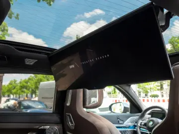 BMW 740d xDrive M  Full Option  TV Bildschirm