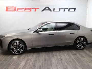 BMW 740 d xDrive M Sport B&W Found-Entertainment