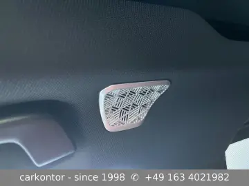 BMW 750e xDrive  FOND ENTERTAIN LOUNGE SEAT DIAMOND