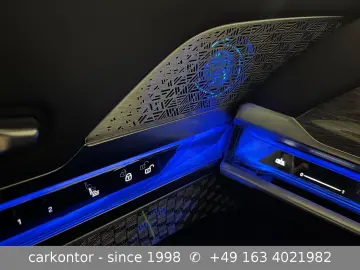 BMW 750e xDrive  FOND ENTERTAIN LOUNGE SEAT DIAMOND