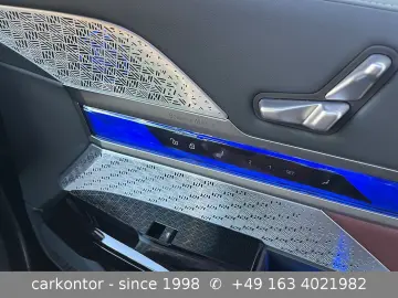 BMW 750e xDrive  FOND ENTERTAIN LOUNGE SEAT DIAMOND