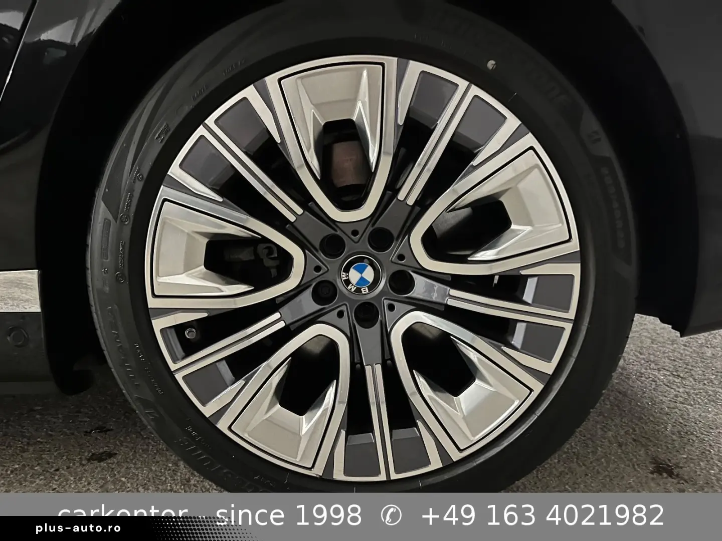 BMW 750e xDrive  FOND ENTERTAIN LOUNGE SEAT DIAMOND
