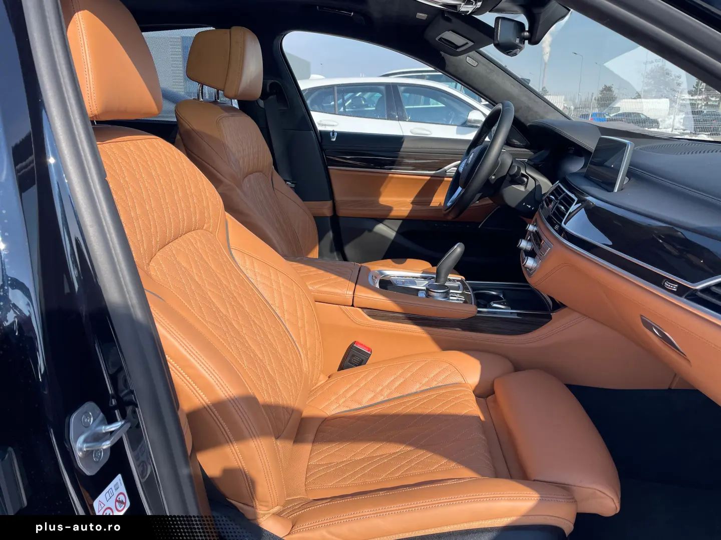 BMW 745