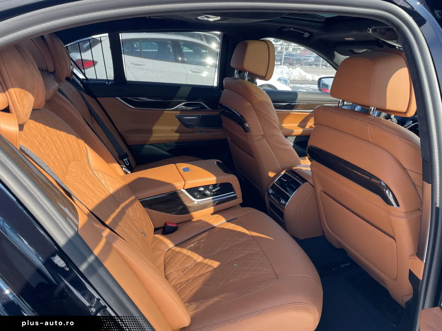 BMW 745