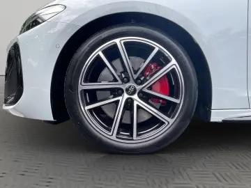 Audi A5 Lim e-hybrid qu. Matrix B&O Pano HuD AHK 360