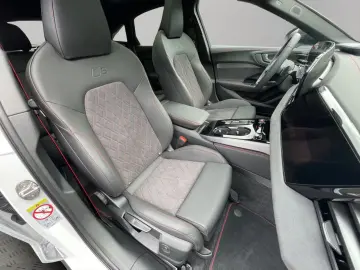 Audi A5 Lim e-hybrid qu. Matrix B&O Pano HuD AHK 360