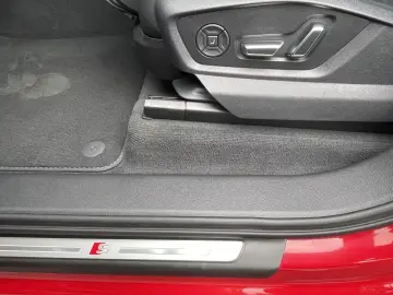 Audi SQ7 quattro Laser B&O Pano HUD AHK 7-seater 360