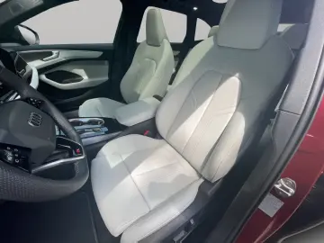 Audi A6 Avant TDI quattro Matrix B&O Pano HuD 360