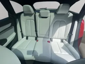 Audi A6 Avant TDI quattro Matrix B&O Pano HuD 360
