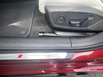 Audi A6 Avant TDI quattro Matrix B&O Pano HuD 360