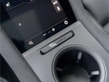 Porsche Taycan GTS Inno Drive HD-Matrix 21 RS Spy