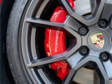 Porsche Taycan GTS Inno Drive HD-Matrix 21 RS Spy