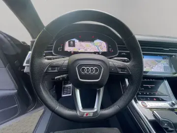 Audi SQ8 4.0 TFSI qu. Matrix B&O Pano HuD AHK 360