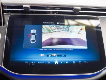 MERCEDES-BENZ E 300 de 4M AVANTGARDE DISTRONIC KEYLE…