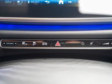 MERCEDES-BENZ E 300 de 4M AVANTGARDE DISTRONIC KEYLE…