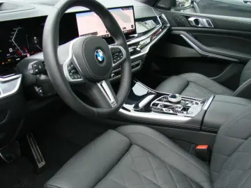 BMW X5 M60 i V8 M-Sport Pro xDrive Exclusiv Pano Luf