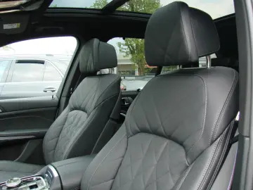 BMW X5 M60 i V8 M-Sport Pro xDrive Exclusiv Pano Luf