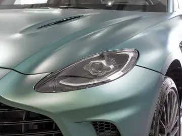 ASTON MARTIN DBX 707 -Satin Racing Green-