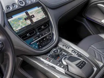ASTON MARTIN DBX 707 -Satin Racing Green-