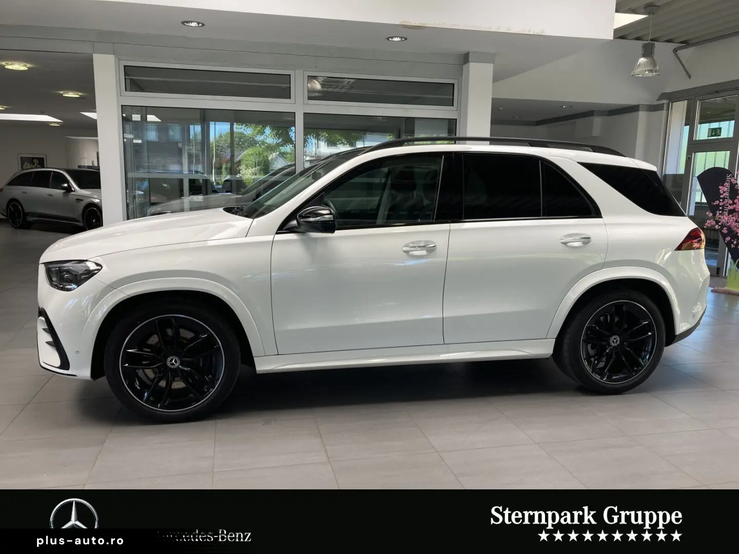 MERCEDES-BENZ GLE 450 4M AMG Night Pano HeadUp Burm &hellip;