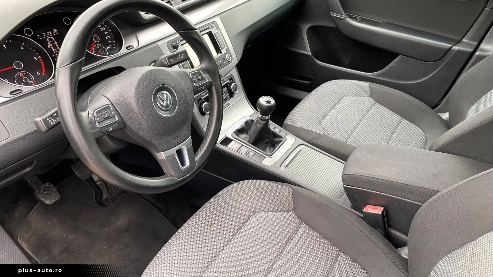 Volkswagen Passat 1.6 tdi 105CP
