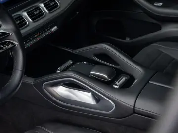 MERCEDES-BENZ GLE 450 Coupé d 4MATIC AMG Line Head-u…