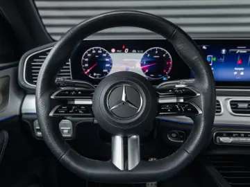 MERCEDES-BENZ GLE 450 Coupé d 4MATIC AMG Line Head-u…