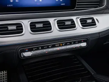 MERCEDES-BENZ GLE 450 Coupé d 4MATIC AMG Line Head-u…
