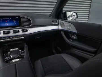 MERCEDES-BENZ GLE 450 Coupé d 4MATIC AMG Line Head-u…