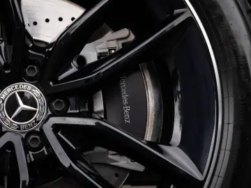 MERCEDES-BENZ GLE 450 Coupé d 4MATIC AMG Line Head-u…