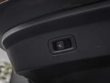 MERCEDES-BENZ GLE 450 Coupé d 4MATIC AMG Line Head-u…