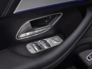 MERCEDES-BENZ GLE 450 Coupé d 4MATIC AMG Line Head-u…