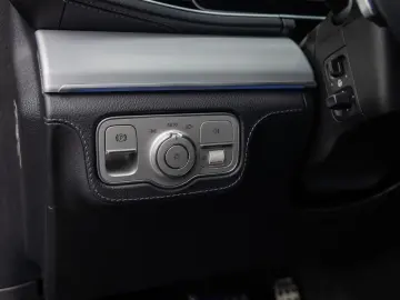 MERCEDES-BENZ GLE 450 Coupé d 4MATIC AMG Line Head-u…