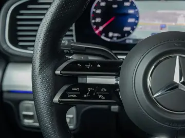 MERCEDES-BENZ GLE 450 Coupé d 4MATIC AMG Line Head-u…