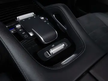 MERCEDES-BENZ GLE 450 Coupé d 4MATIC AMG Line Head-u…