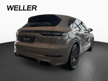 PORSCHE Cayenne Platinum Edition HUD Matrix 21  Bose LED