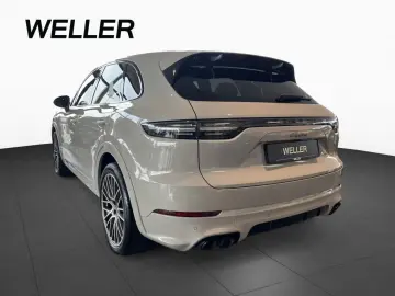 PORSCHE Cayenne Platinum Edition HUD Matrix 21  Bose LED