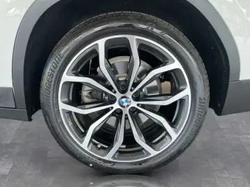 BMW X3 xDrive30d AHK LiveCockpitProf Head-Up Kamera