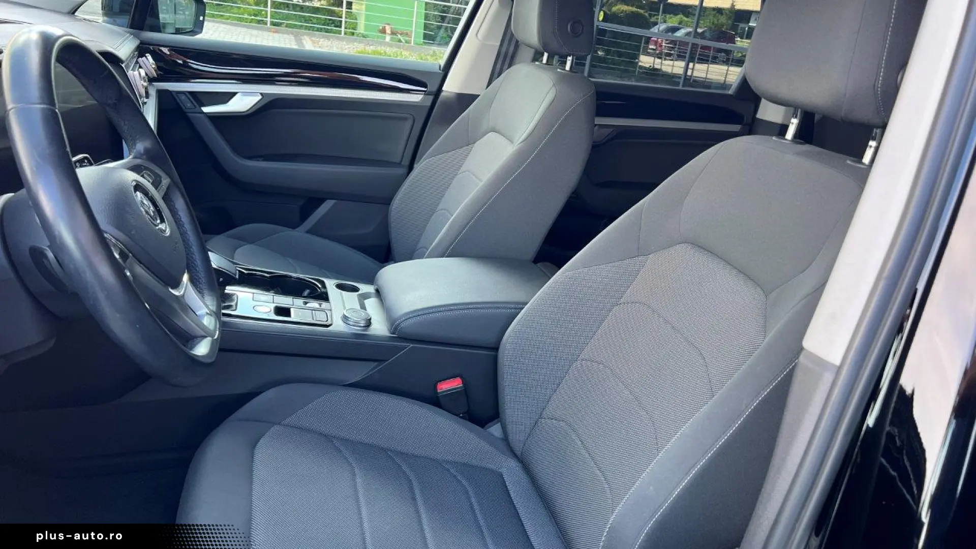 VOLKSWAGEN TOUAREG 4MOTION