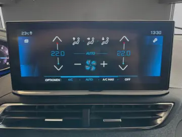 PEUGEOT 3008 Allure Pack 1.2 130 EAT8 PT PDC RFK SHZ LED
