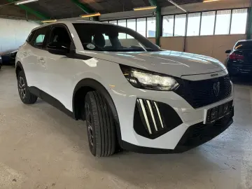 PEUGEOT 2008 Active 1 2 PURETECH