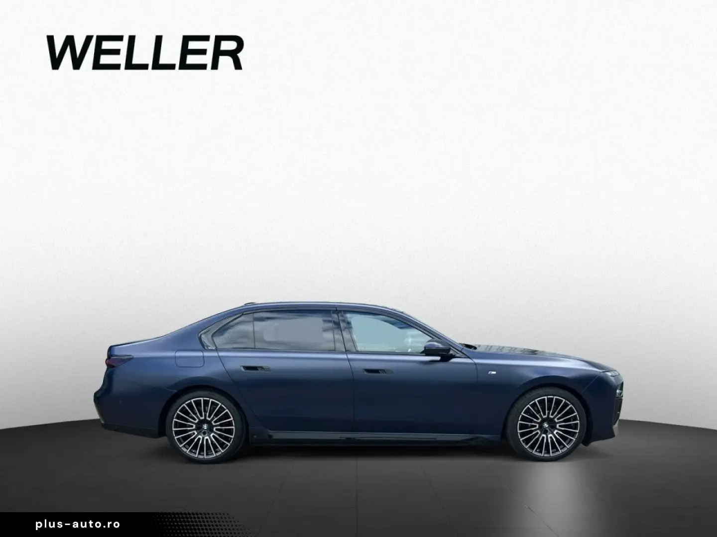 BMW 750e xDr M Sport Pro LoungeSeating Sky AHK 21