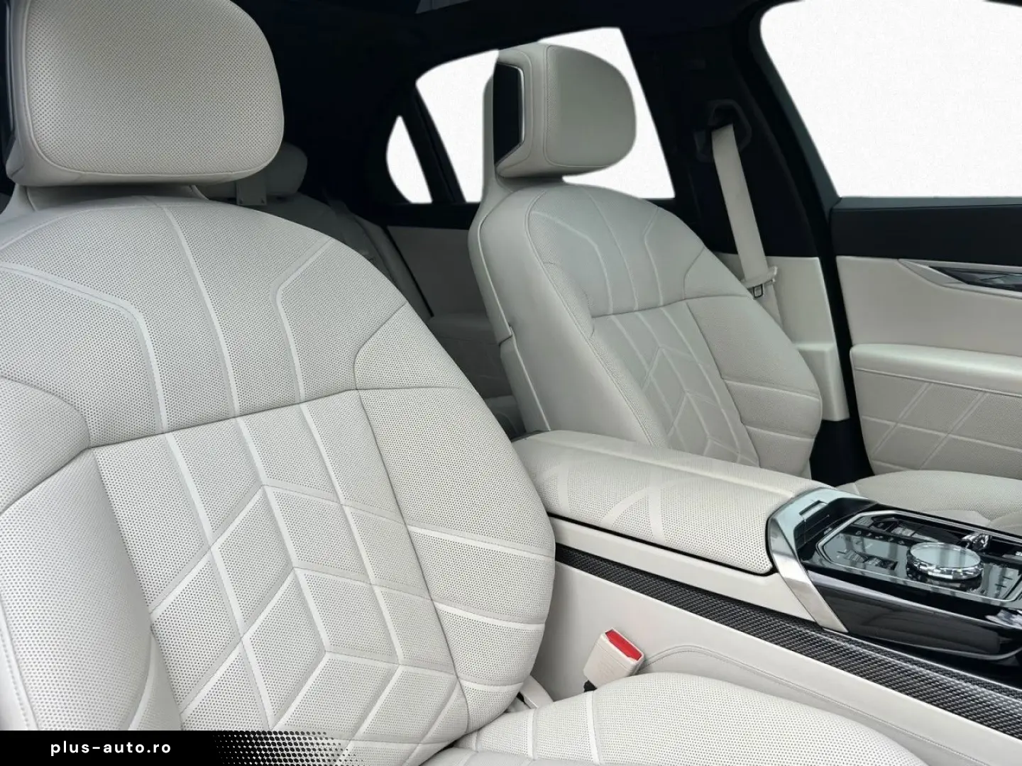 BMW 750e xDr M Sport Pro LoungeSeating Sky AHK 21