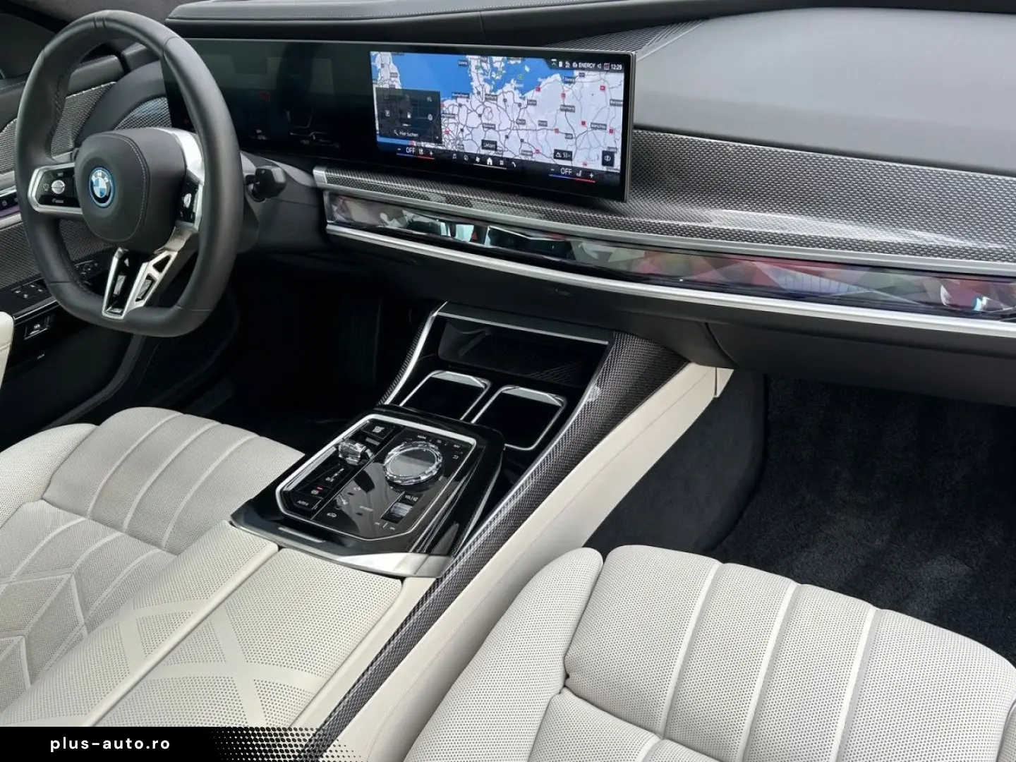 BMW 750e xDr M Sport Pro LoungeSeating Sky AHK 21