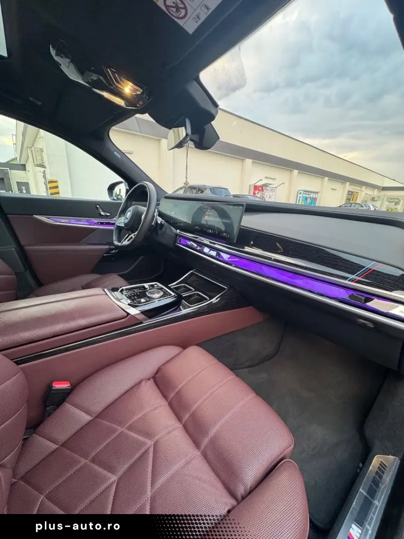BMW 750