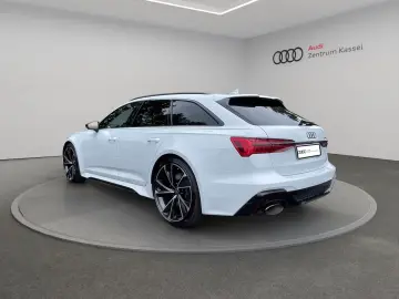 Audi RS 6 Avant 4.0 TFSI qu. Laser B&O Pano 360